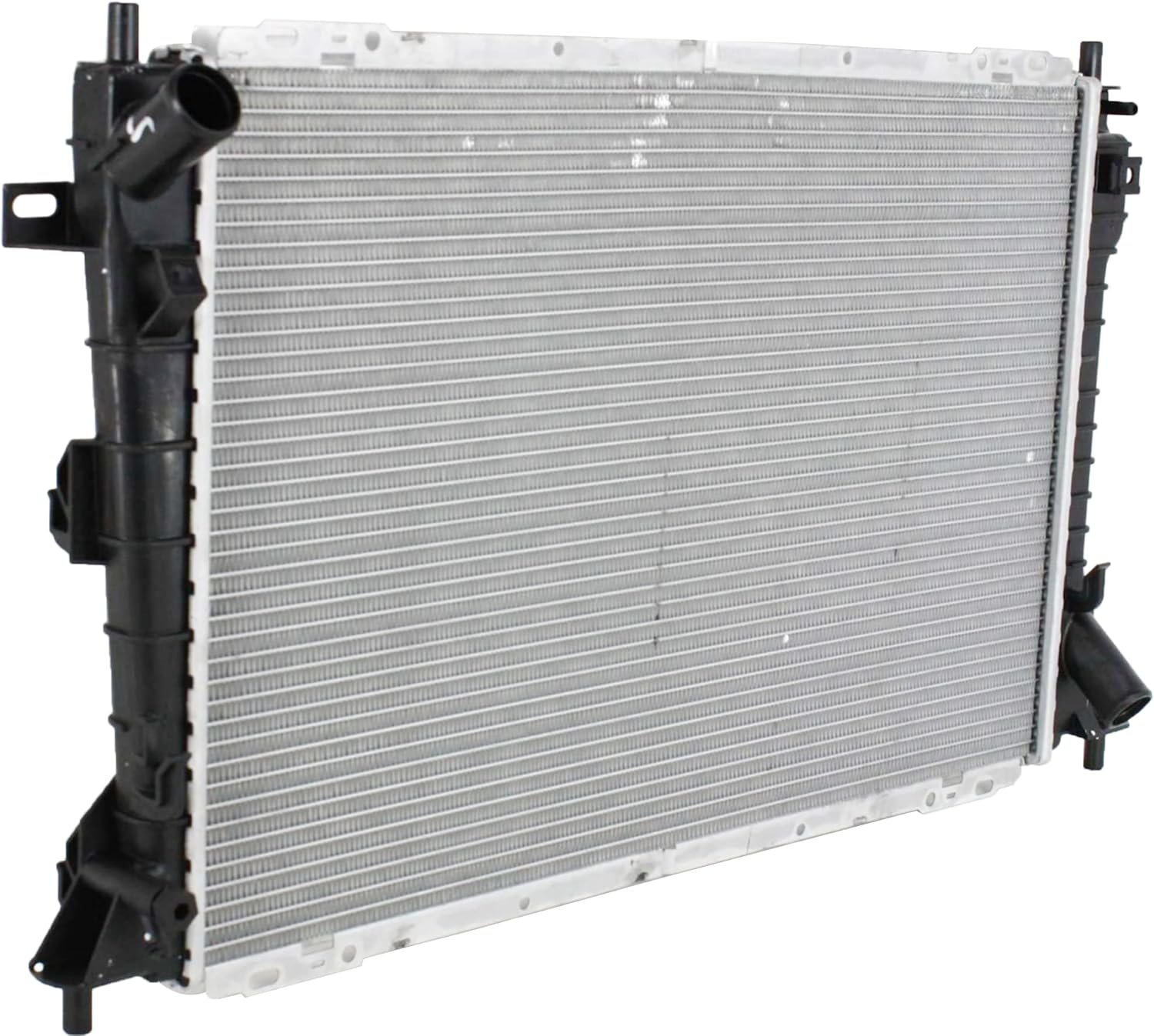 Evan Fischer Radiator Compatible with 1998-2005 Mercury Grand Marquis, Fits 1998-2002 Ford Crown Victoria Partslink FO3010106