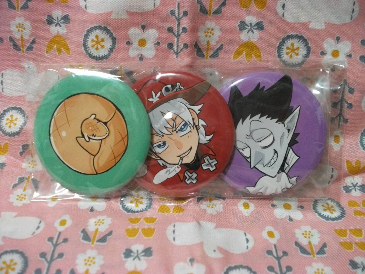 ピンク・ブルー 吸血鬼すぐ死ぬ 3巻 とらのあな 特典缶バッチ - 通販