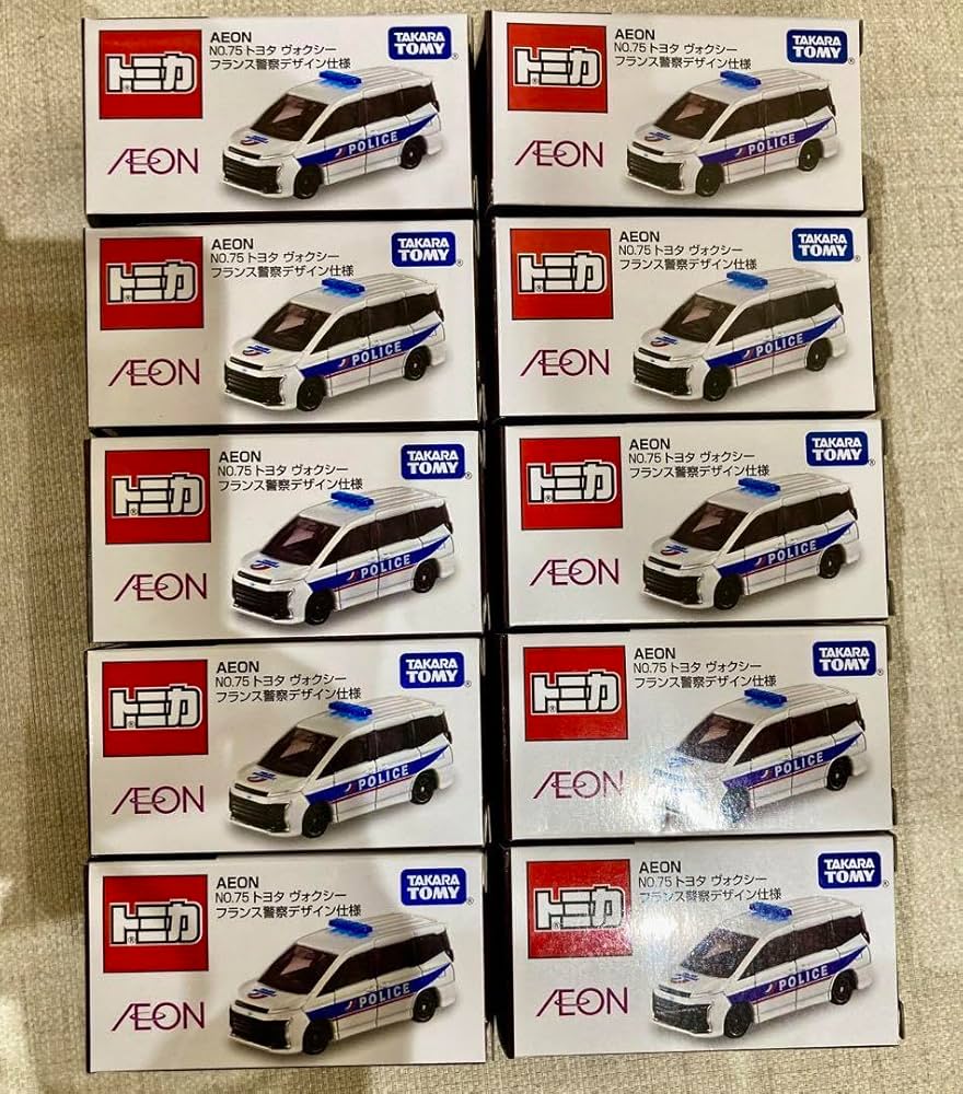 Amazon.co.jp: トミカ イオン限定 トヨタ ヴォクシー フランス
