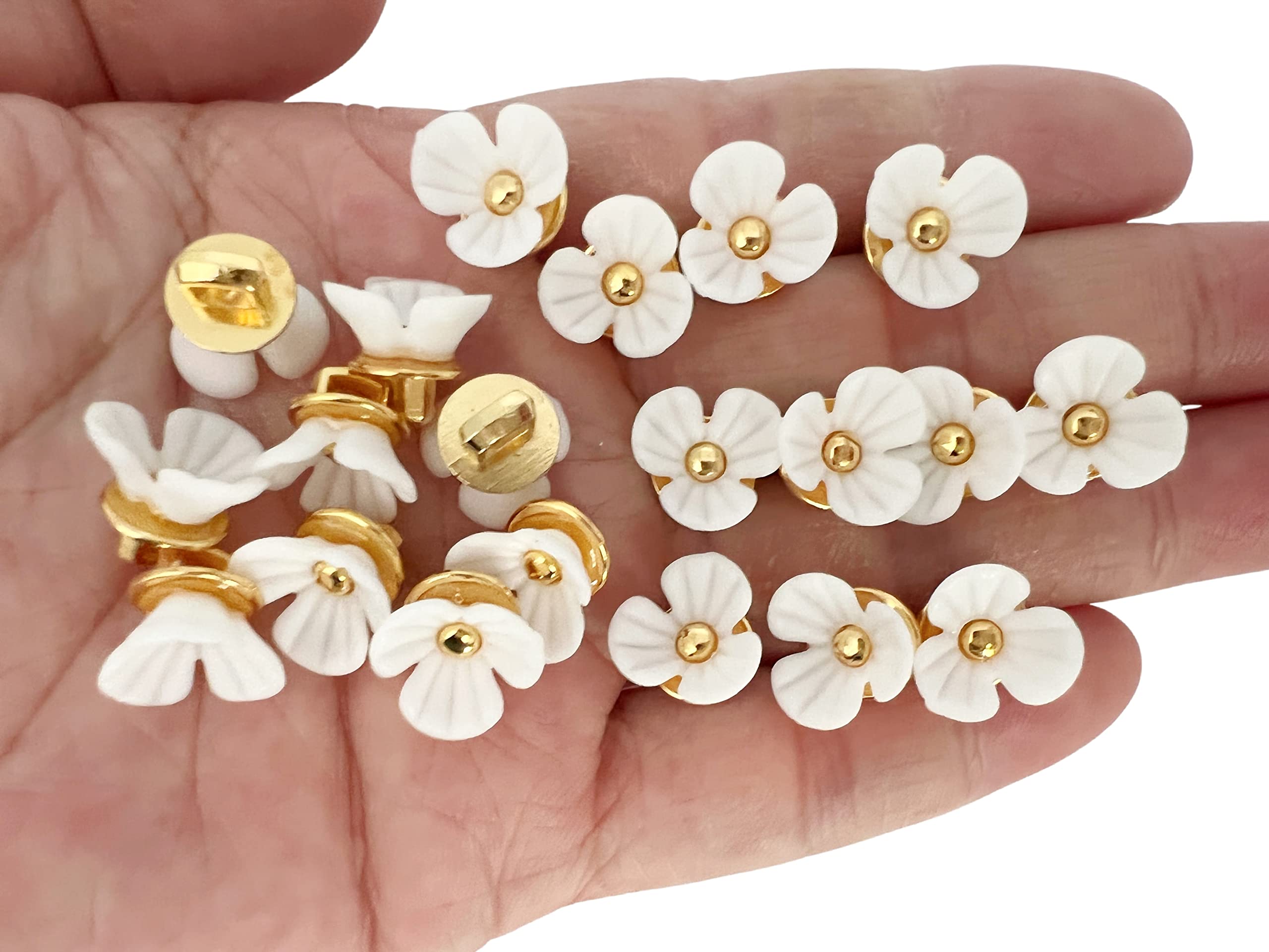 PEPPERLONELY 10PC Flower Buttons Sew On with Shank 11mm (7/16 Inch) - White