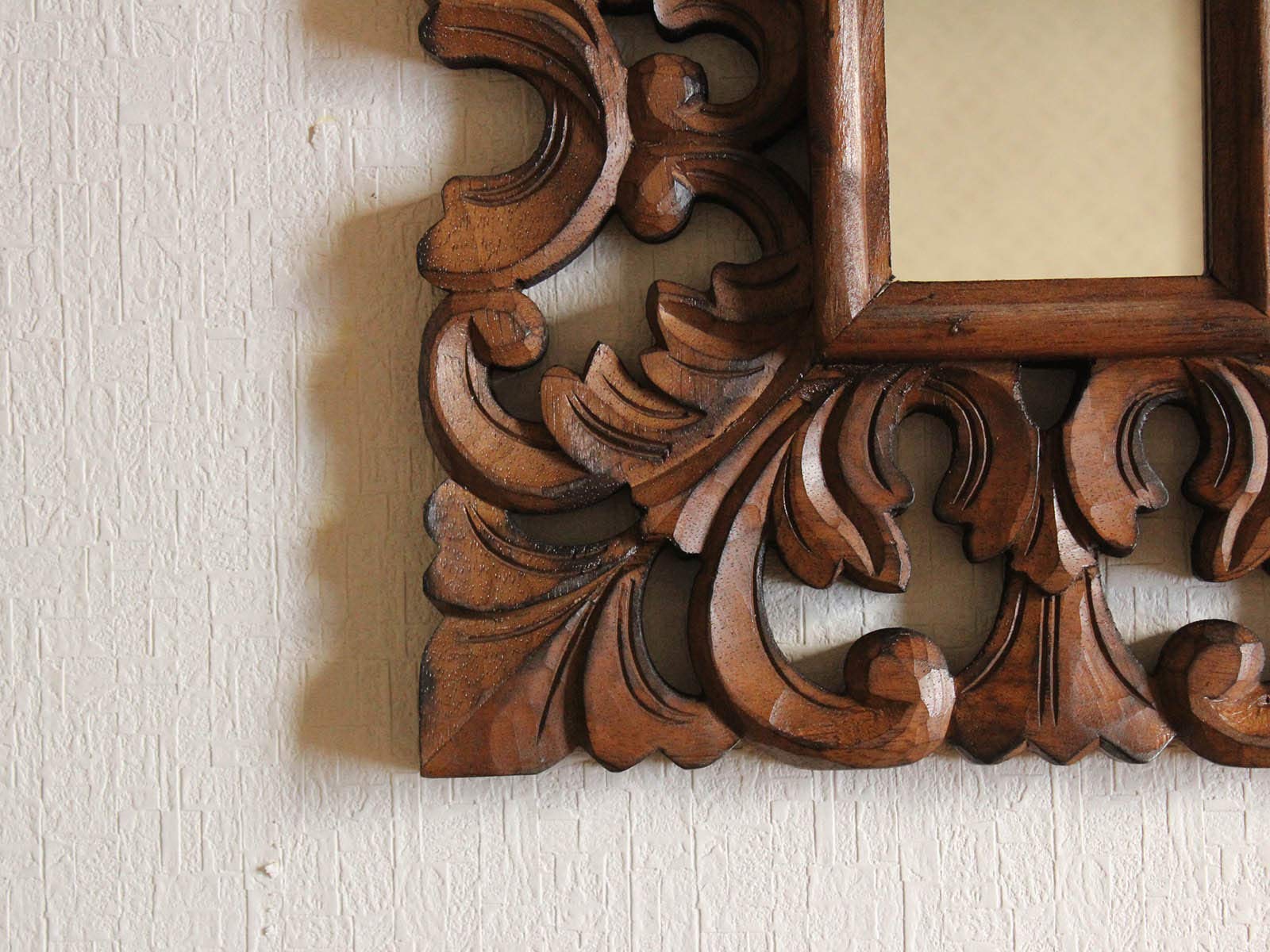 バリ島木彫り鏡の壁掛け