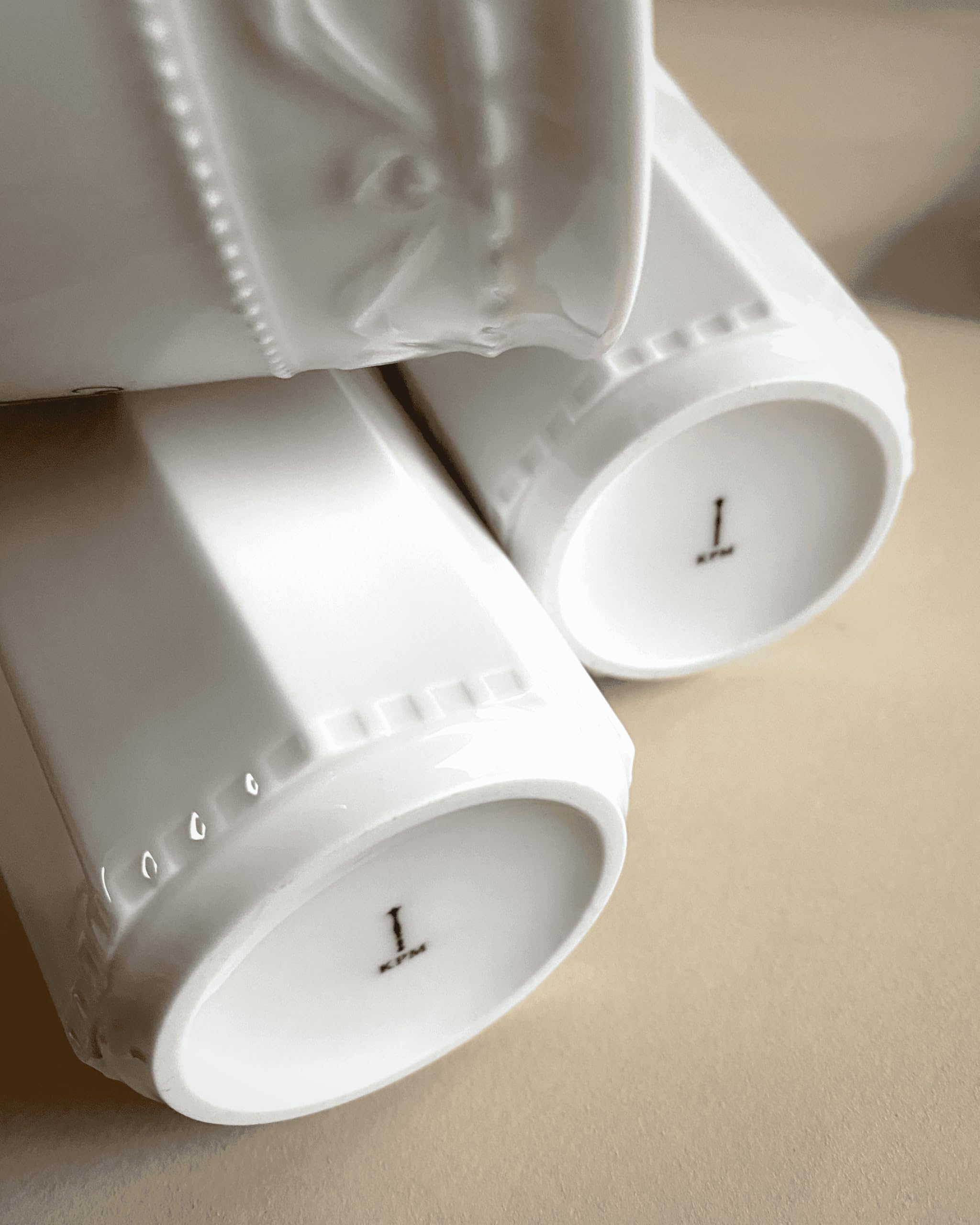 KPM Berlin - KURLAND kubek Latte Macchiato rozm. 2., ręcznie wykonany kubek porcelanowy 300 ml do zimnych i gorących napojów Kubek do kawy, ręcznie robiony, biały (1 x 300 ml)