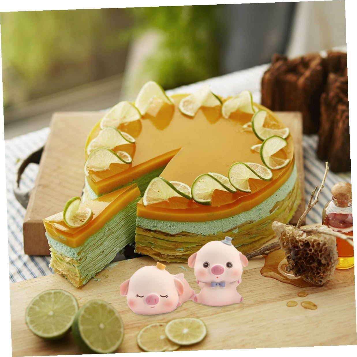Kisangel 4pcs Resin Pig Cake Decorations Miniature Cartoon Ornaments for Birthday Party Cake and Car Interior Cute Figurines for Fairy Garden Home Desk Display