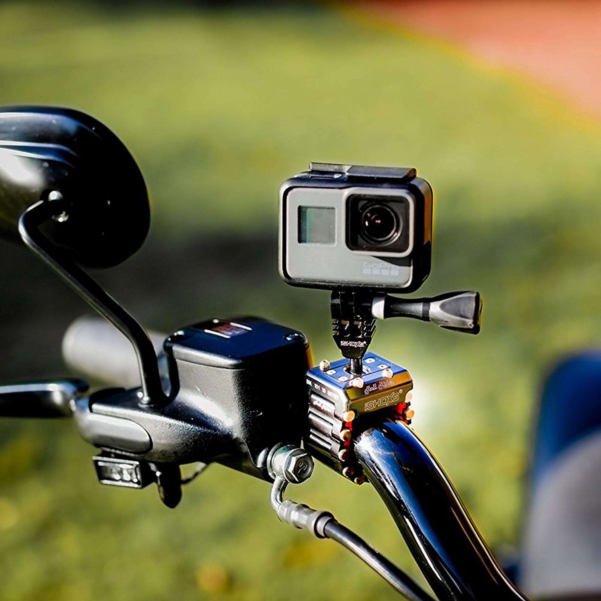 Hell Rider | Soporte Action CAM Robusto para GoPro, dji & Insta360 | Fijación Moto, Bicicleta & Outdoor | Ø 15–42 mm | Antivibración & Protección de Silicona | Negro