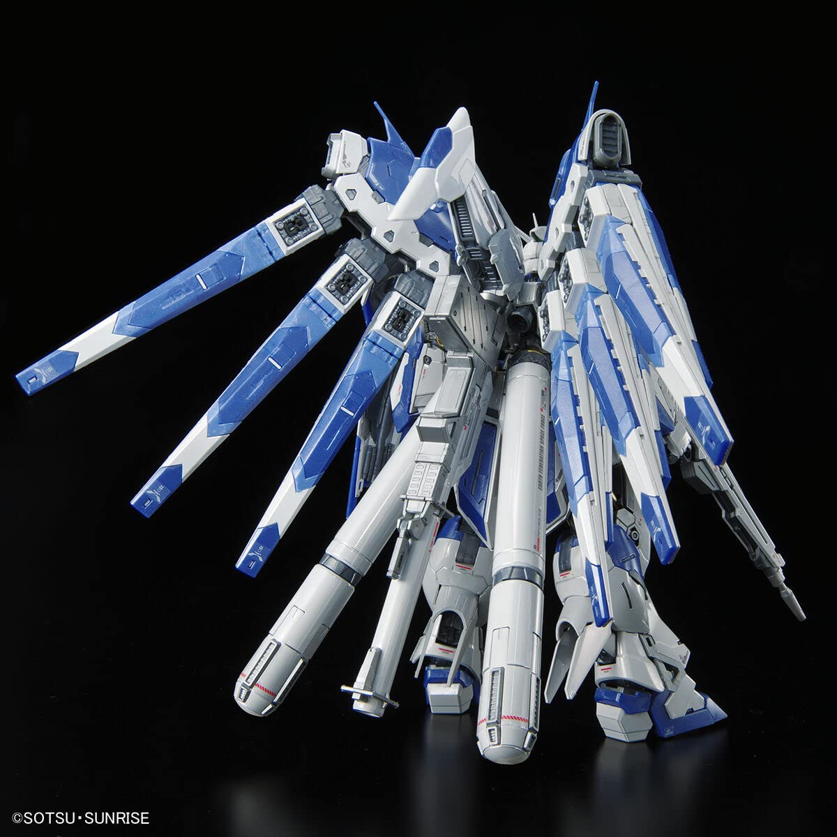 Amazon.co.jp: Bandai Spirits RG 1/144 Gundam Base Limited Hi-V