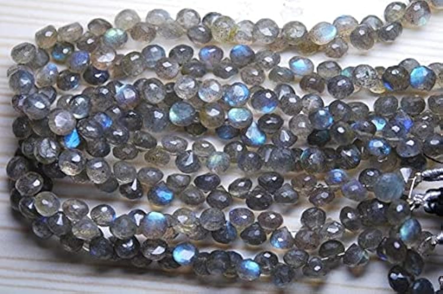 Perles labradorite bleue en oignon micro-facetté de 6-7mm pour enfilage de bijoux