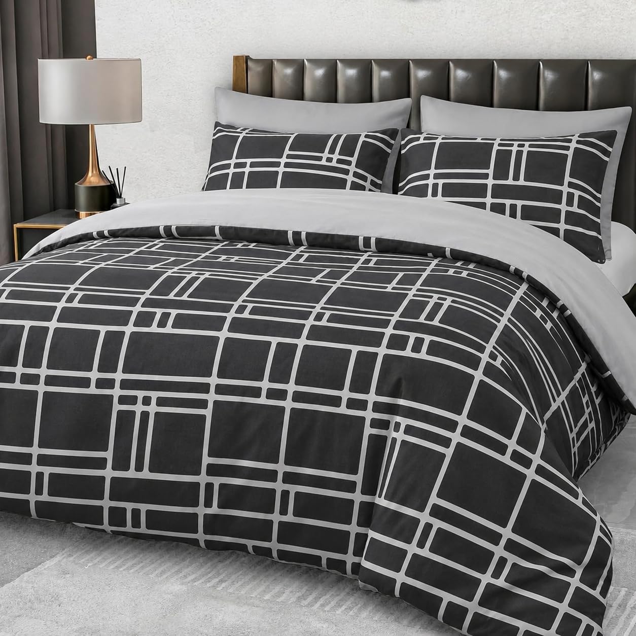Pamposh Black & Gray Super King Duvet Set - Premium Brushed Microfiber Reversible Super King Duvet Cover - Hypoallergenic Bedding Sets 3 Pcs - Ultrasoft Quilt Cover Set With Zipper Closure