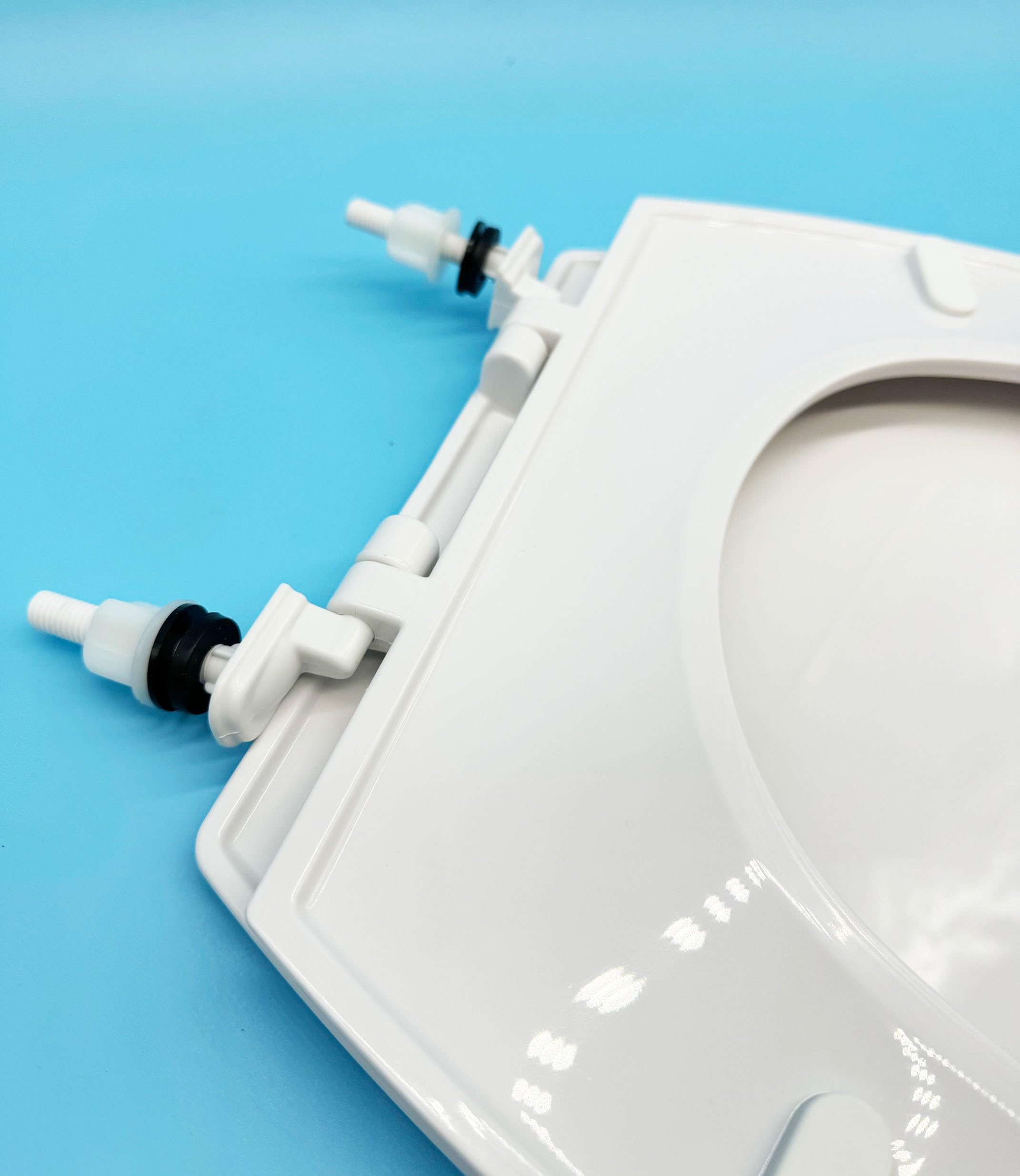 Tapa y Asiento para Inodoro Victoria Roca | Tapa + Bisagras de inodoro Victoria Roca | Diferentes modelos segun Calidad (Tapa de Plastico + Bisagras de Plastico)