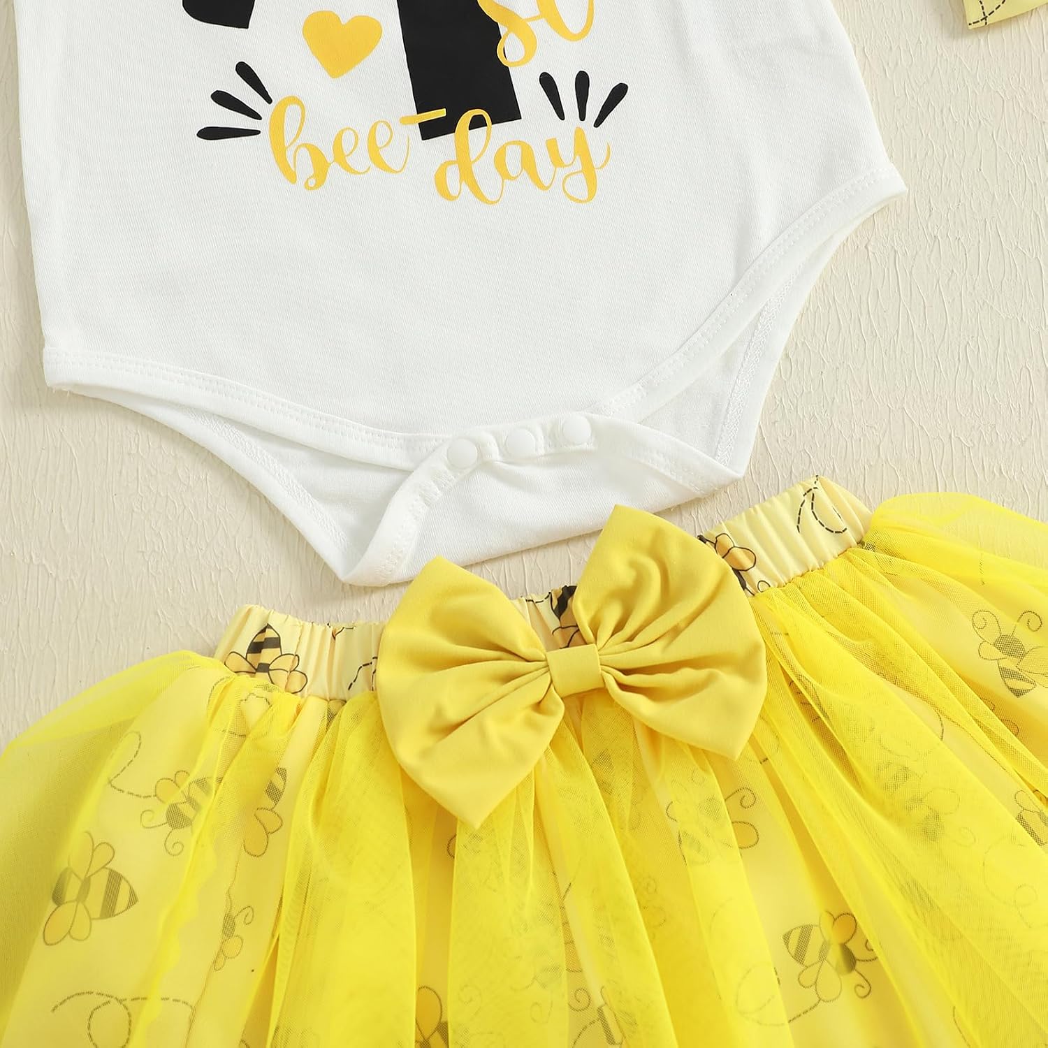 BeQeuewll Baby Girl First Birthday Outfit One Print One Romper+ Sequins Tulle Tutu Skirt+Headband 3Pcs 1st birthday dress