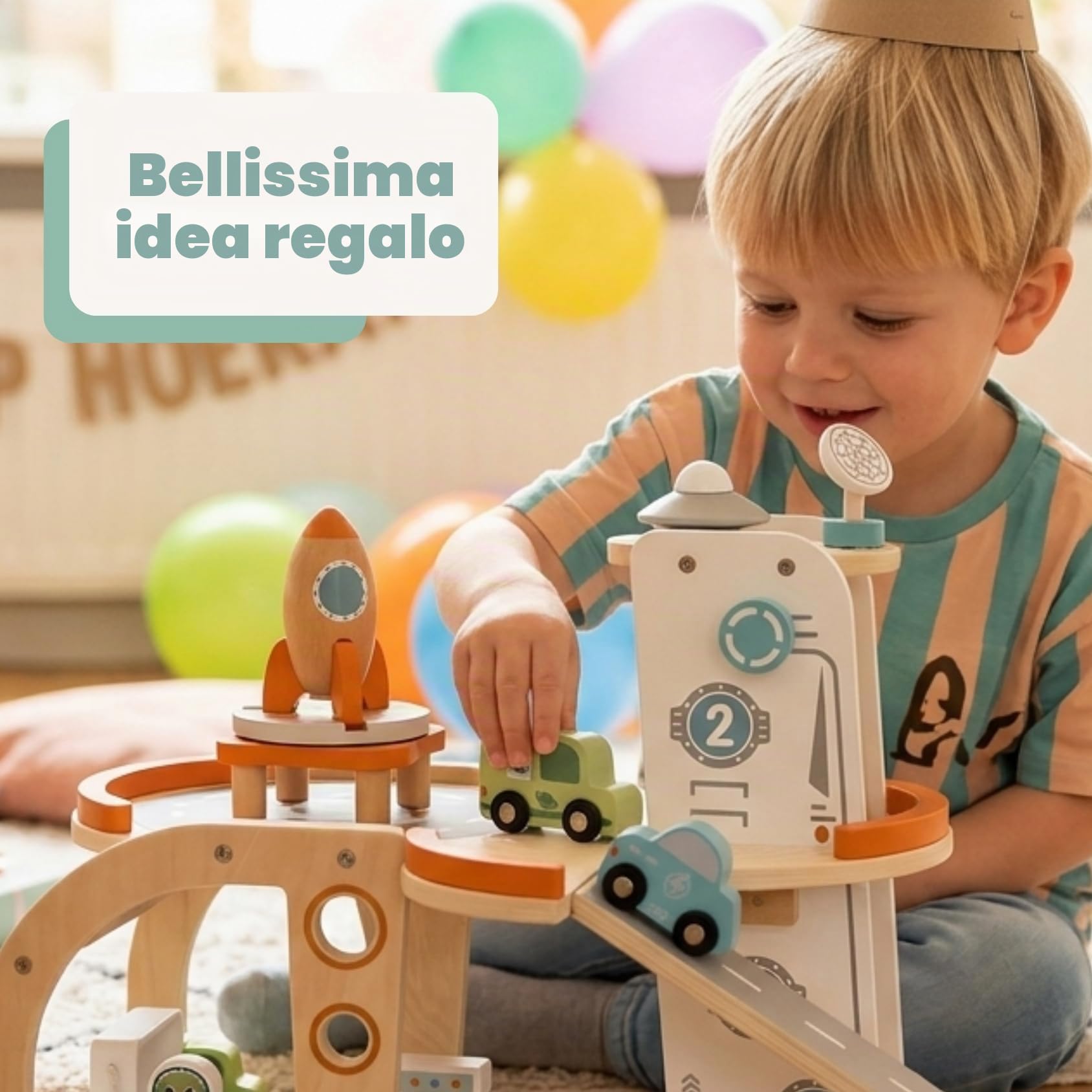 Tooky Toy Garage Giocattolo Bambini Spazio in Legno FSC con Razzo, Astronauti e Veicoli, Parcheggio Multilivello Montessori Educativo, Gioco di Ruolo, da 3 Anni - 14 Pezzi