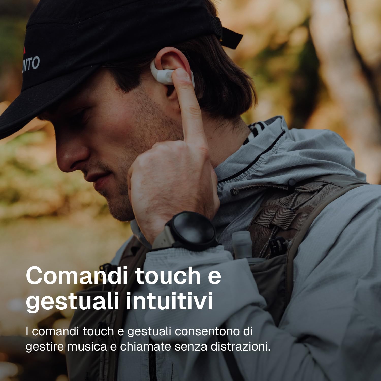 SUUNTO Spark Cuffie Open-Ear, Cuffie a Conduzione Aerea con Rilevamento Intelligente del Movimento, Feedback Audio Sulle Prestazioni, Resistente al Sudore IP55, 36 Ore con Custodia di Ricarica