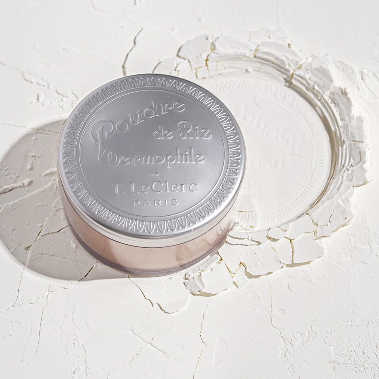 T. LeClerc Loose Facial Powder - Mattifying Makeup Setting Powder