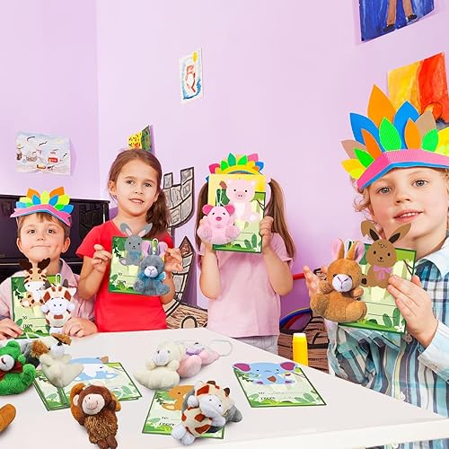 Miniatura 5 de Juego de 36 tarjetas de regalo para el día de San Valentín con mini juguetes de peluche, pequeño y lindo animal de peluche para niños, tarjetas de