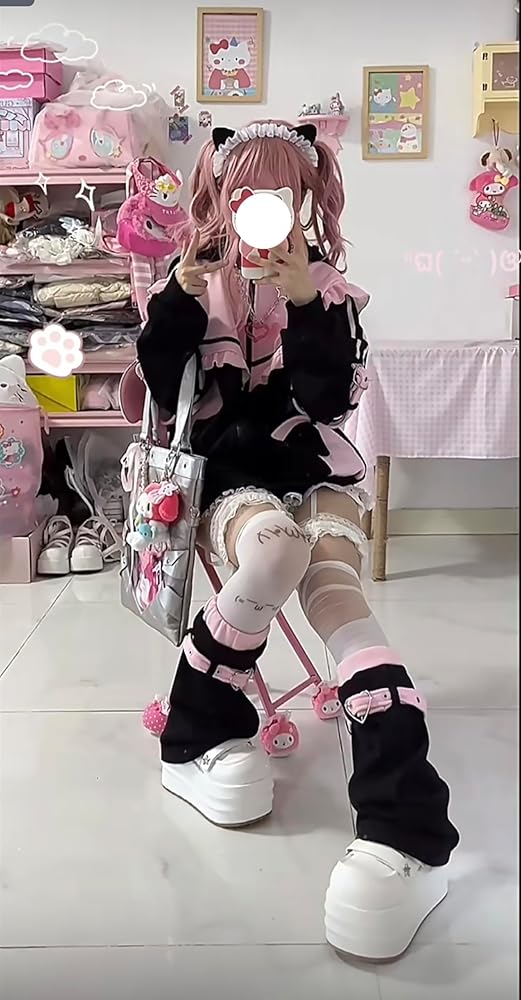 【韓国アイドル着用】1JINN STUDIO ストライプ猫耳パーカー 韓国アイドル着用】1JINN STUDIO ストライプ猫耳パーカー ネコ耳 PIN