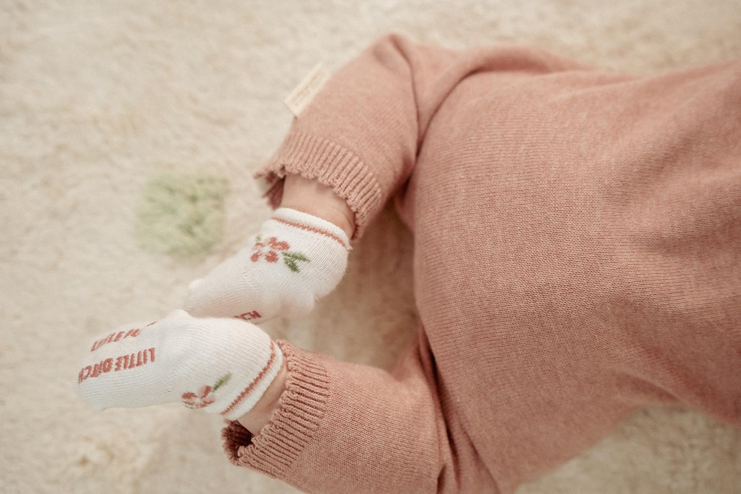 Little Dutch CL25224017 Latzhose gestrickt Fairy Pink - Fairy Garden (Gr. 74)