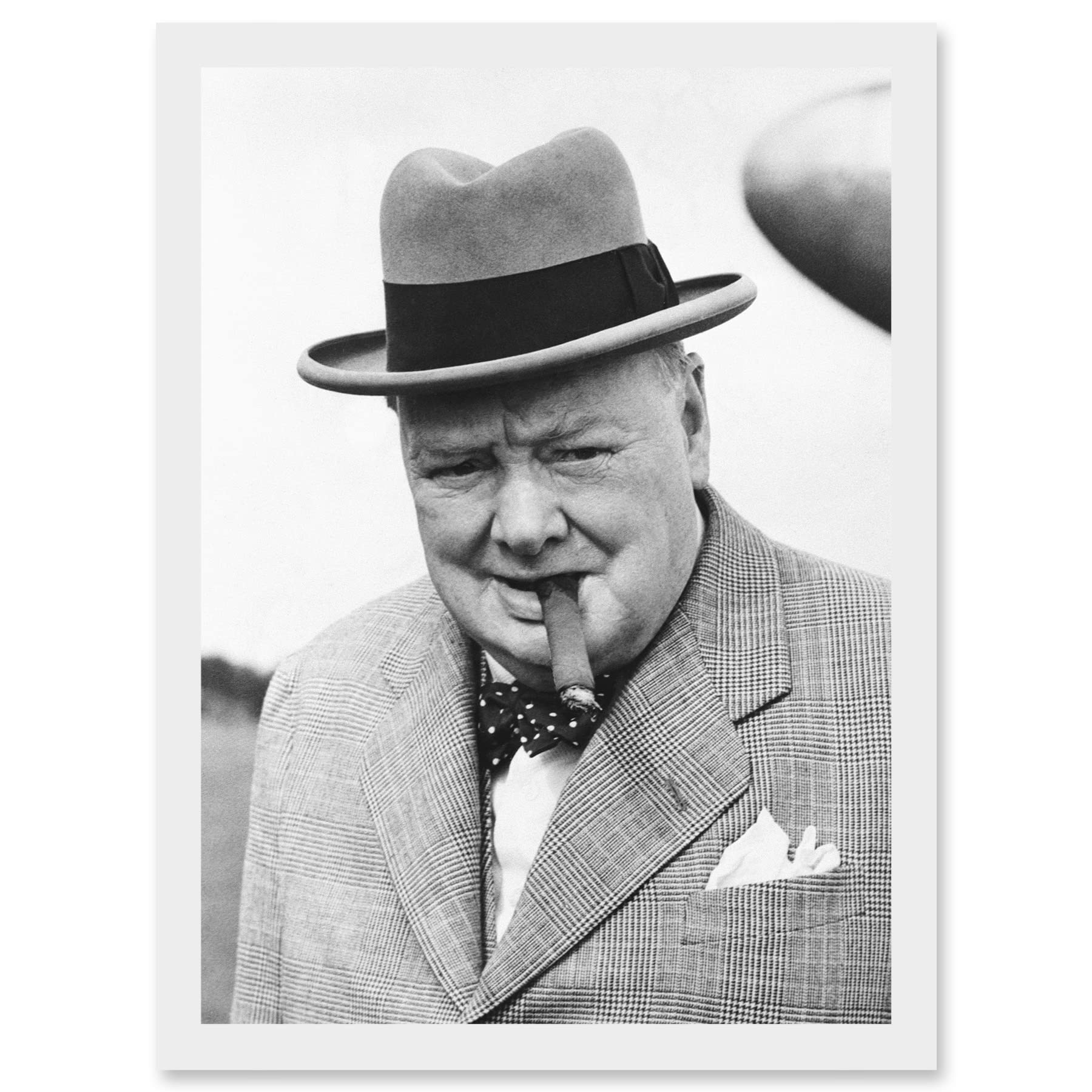 Artery8 Vintage Photo Winston Churchill Cigar Prime Minister Britain UK Artwork Framed Wall Art Print A4