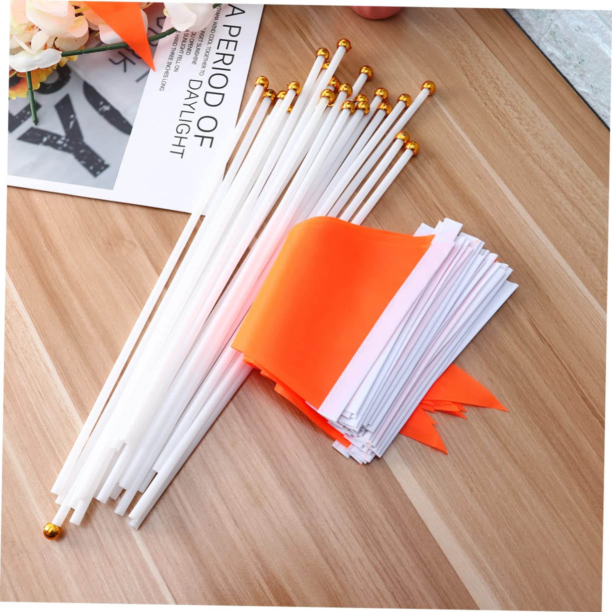 BESPORTBLE 50 Pièces Bannière Triangulaire Orange en Polyester et Plastique Portable