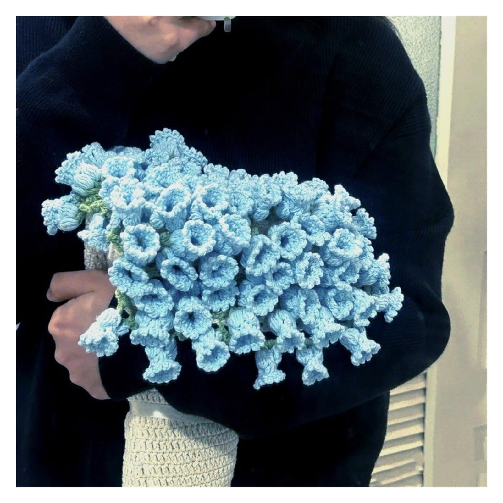 TRRYUIP Bouquet Blanket Creative 60cm Flower Bouquet Blanket Finished Product Crocheted Sunflower Valley Blankets(Blue)