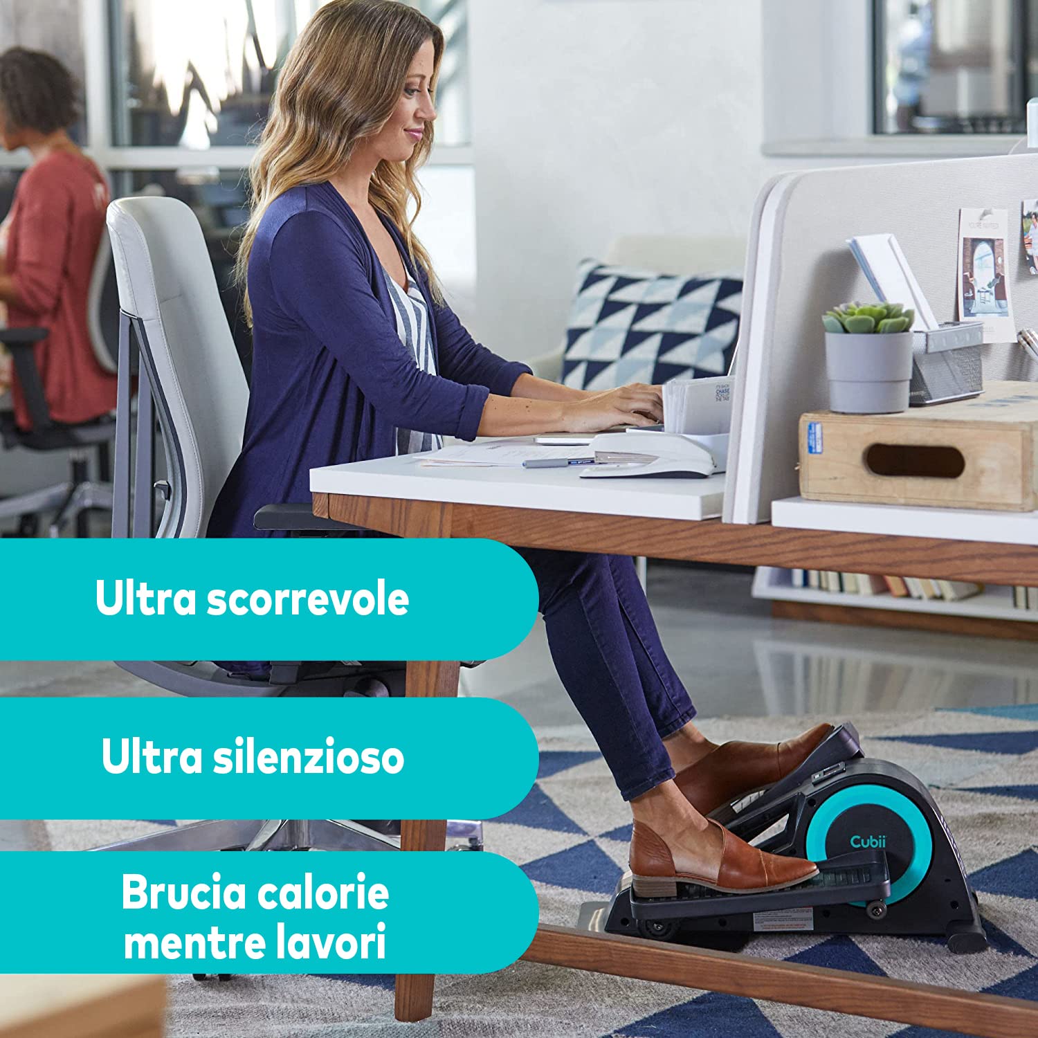 Cubii Junior - Esercitatore a Pedale ellittico sotto scrivania - Attrezzo per Esercizi Domestici con Display Integrato, Facile da installare, Silenzioso, Resistenza Regolabile, Design ergonomico