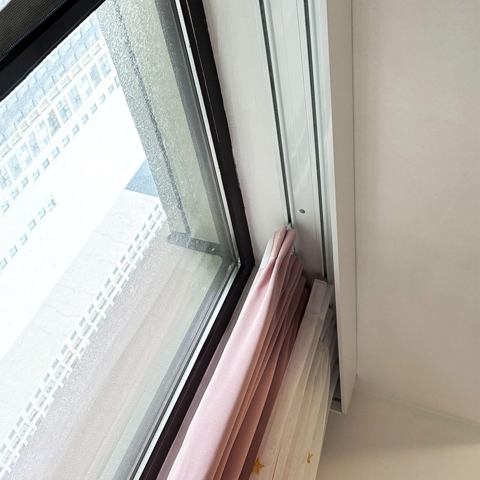 Aluminiowy karnisz trzy w jednym szynie z podwójną falbaną, uchwyt ścienny do sufitu do zasłon, konfigurowalny 4,3 m