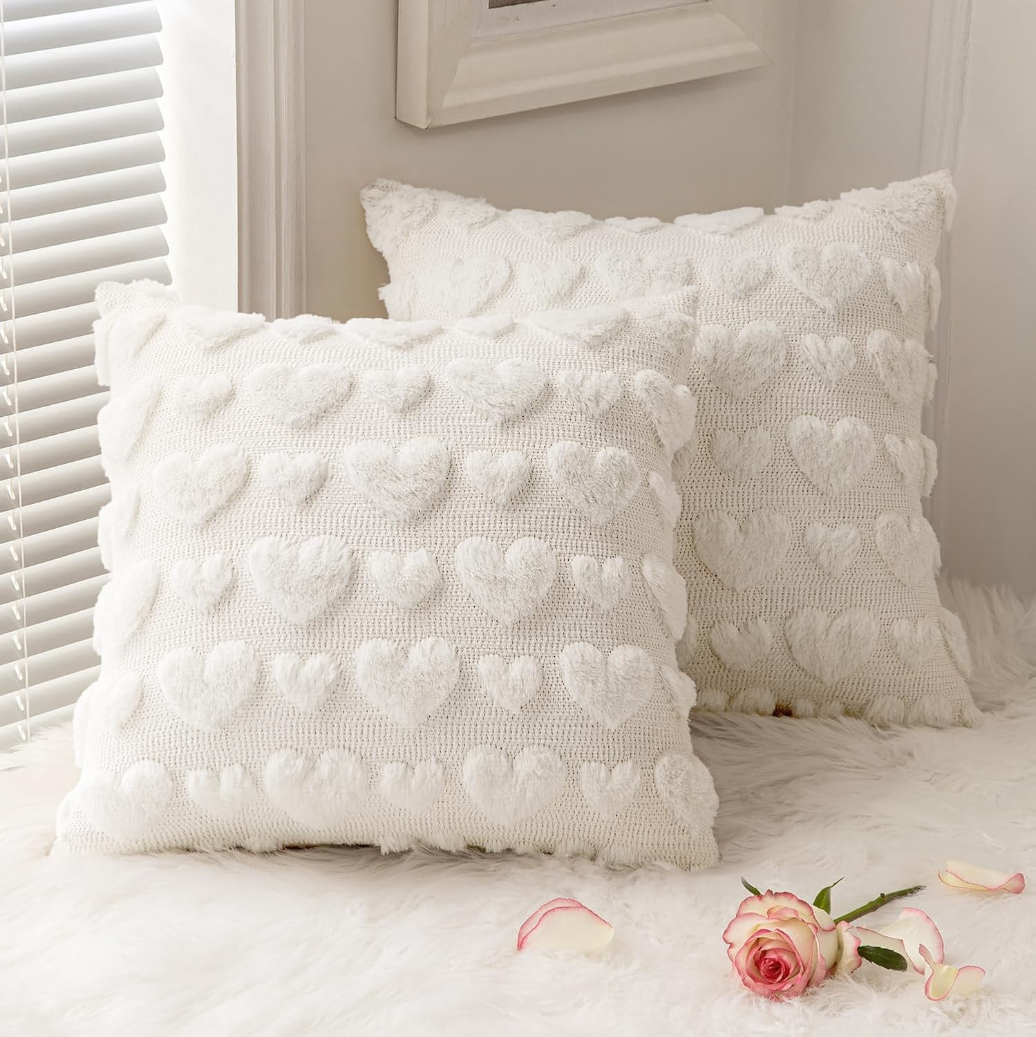 MIULEE Valentines Pillow Covers 20x20 Inch Set of 2 Valentines Day Pure White Heart Love Decorative Cute Soft Plush Faux Fur Throw Pillows for Girl Couch Sofa Bedroom Holiday Home Decor