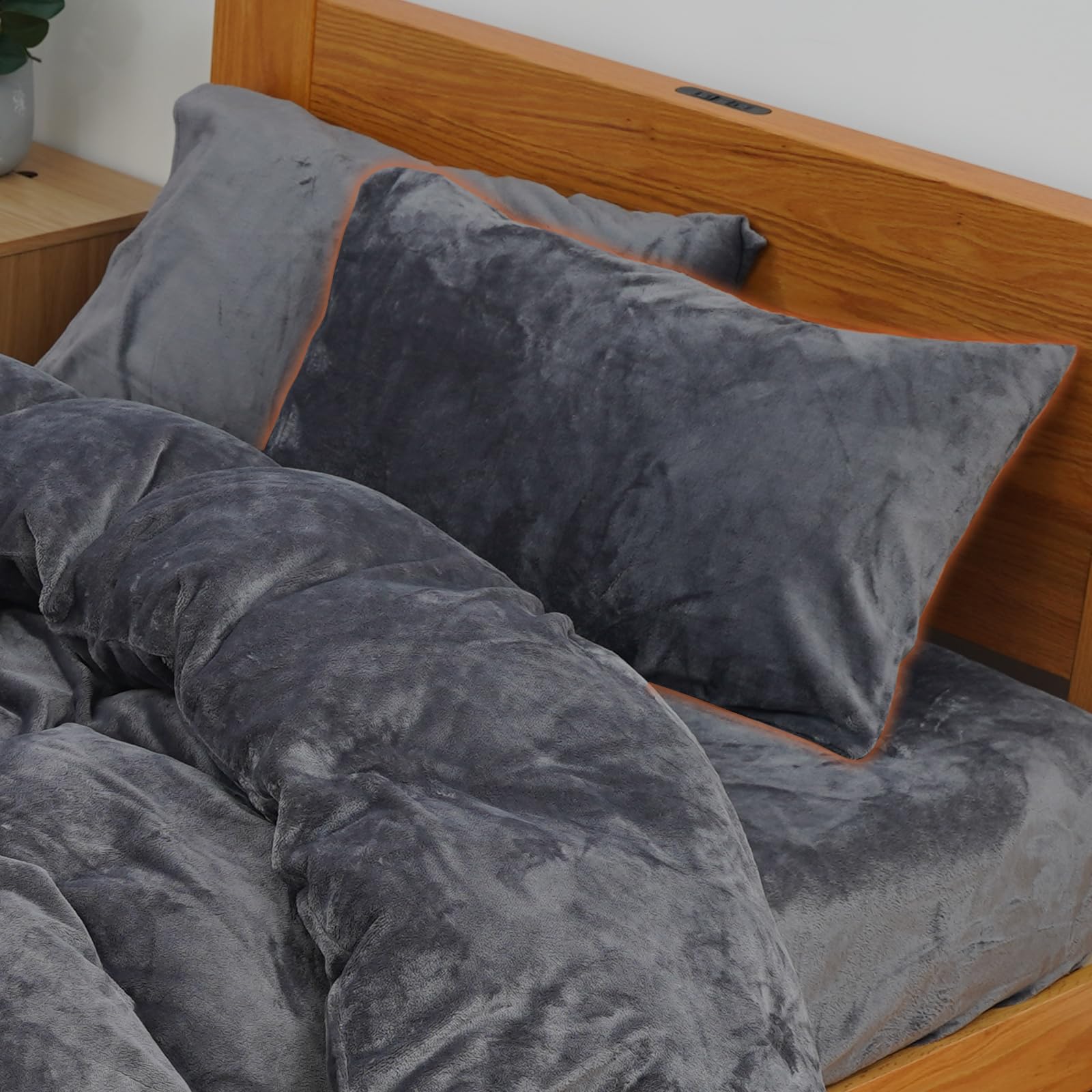 Amazon｜Lazy Sky 枕カバー 冬 43 63『プラス2.5℃&極上タッチ