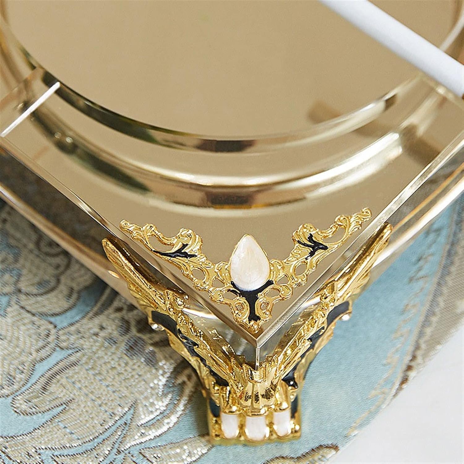 Ash Tray Creative Ashtray Metal Glass Office Use Ashtray Decorated with Ashtray Cigarettes Living Room Desktop Home Furnishings Outdoor Ashtray