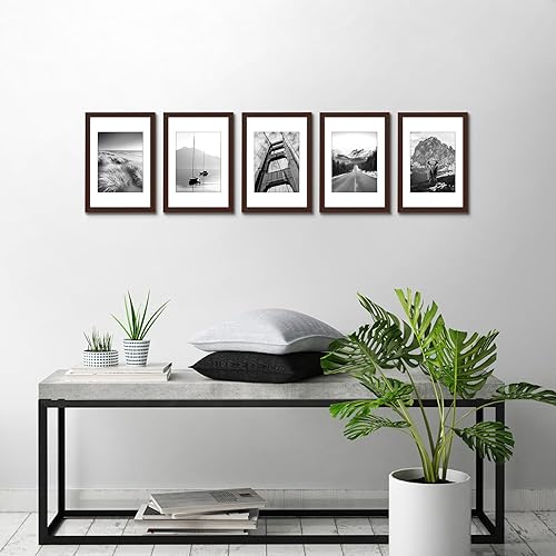 Vista 389 de Americanflat Portarretratos de 5 x 6 pulgadas con plexiglás pulido, juego de 5 portarretratos de 2 x 3 pulgadas con paspartú o para fotos de 5 x 6