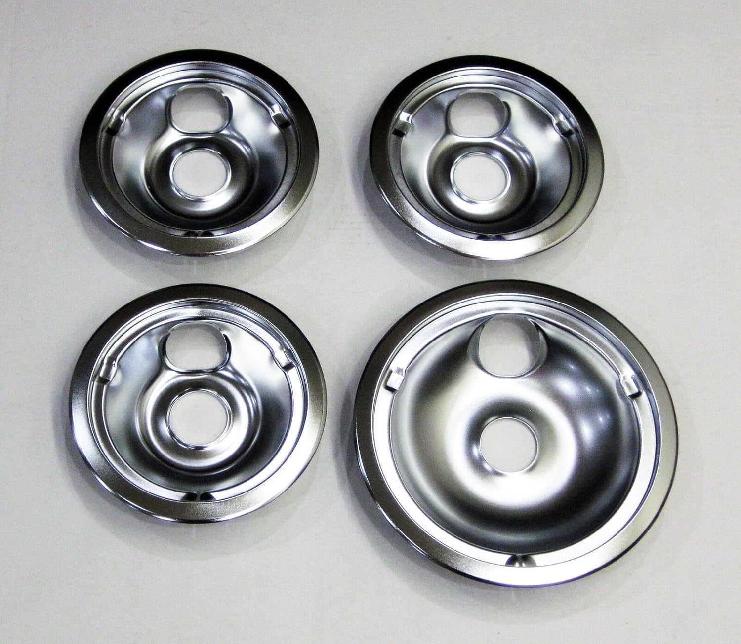 3 of WB31K5024 1 of WB31K5025 Electric Range Chrome Drip Pan Replacement Set Model Specific Not Universal