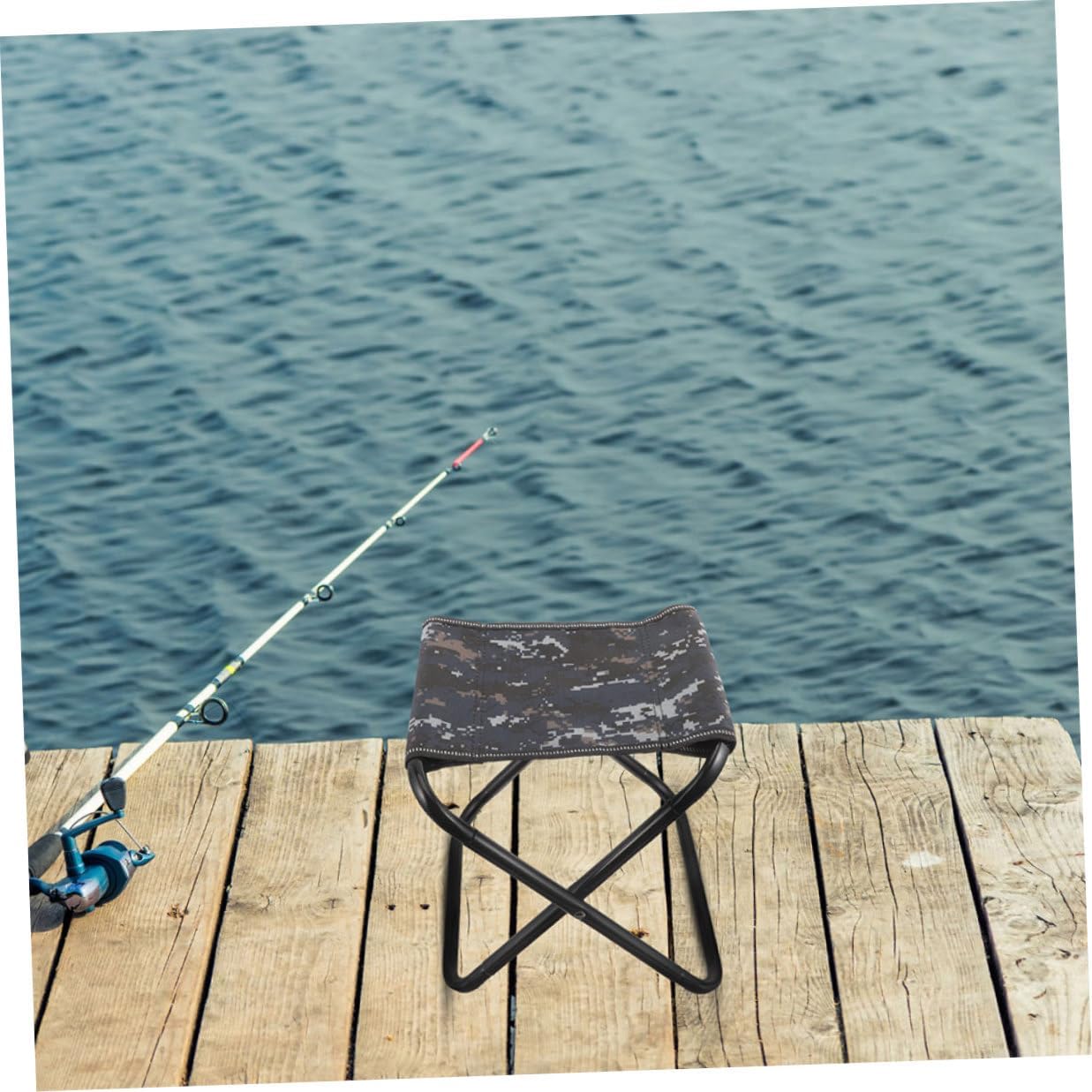 Alipis Folding Camp Stool Lightweight Portable Collapsible Stool Large Camouflage Outdoor Travel Fishing Hiking Gardening Seat