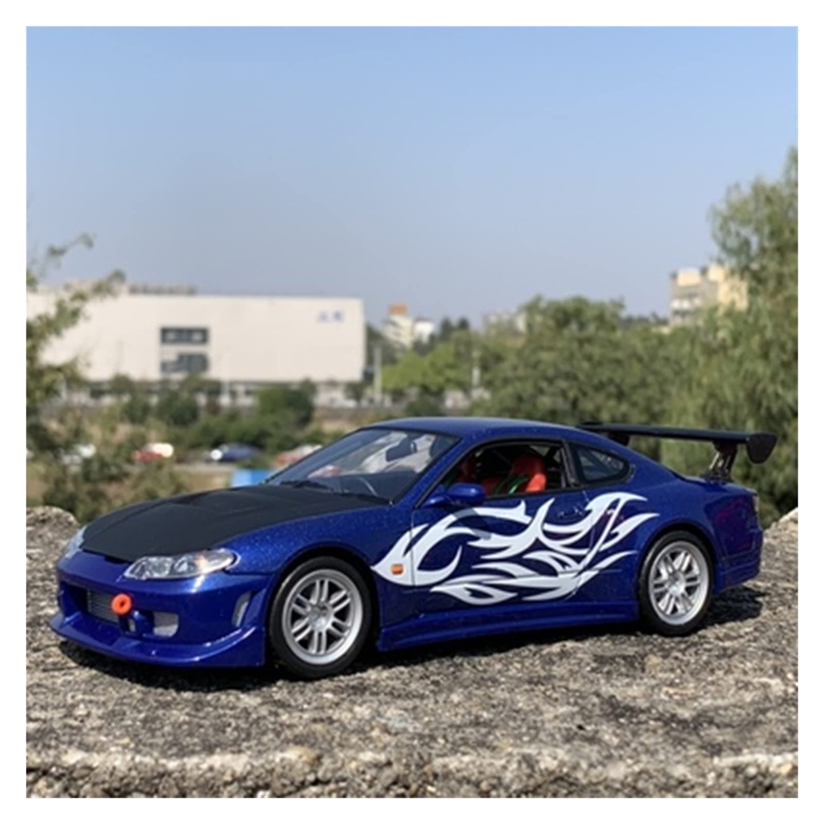 Amazon.com: MING ZHEN Toy car Model 1/24 for Nissan Silvia S15