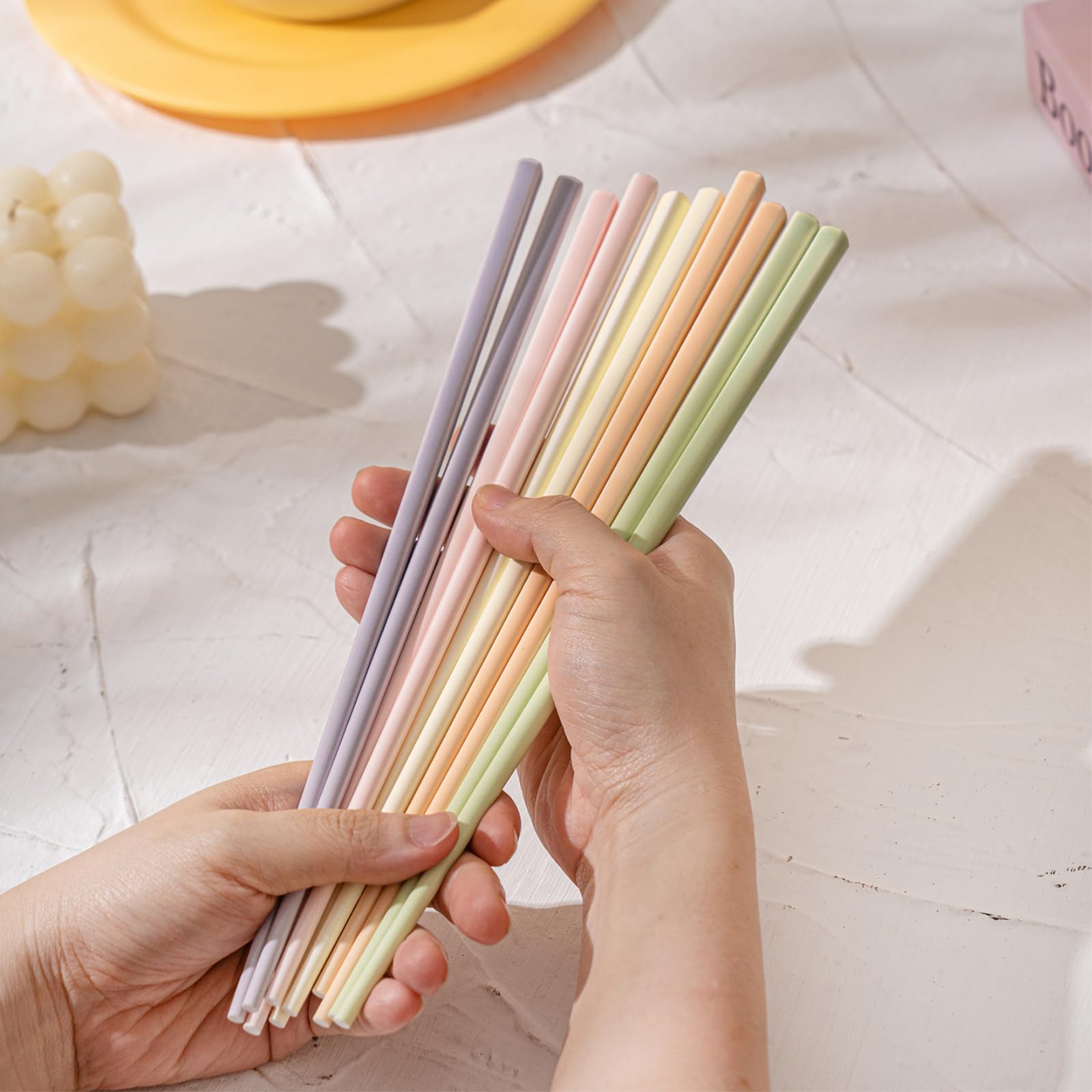 Lot de 3 paires de baguettes en céramique pour la maison simple personnalité de la vaisselle en forme de cocon en papillon