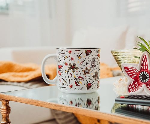 Miniatura 7 de Stranger Things Hellfire Club Icons - Taza de café de viaje sin BPA para expreso, cacao, té, capacidad para 20 onzas