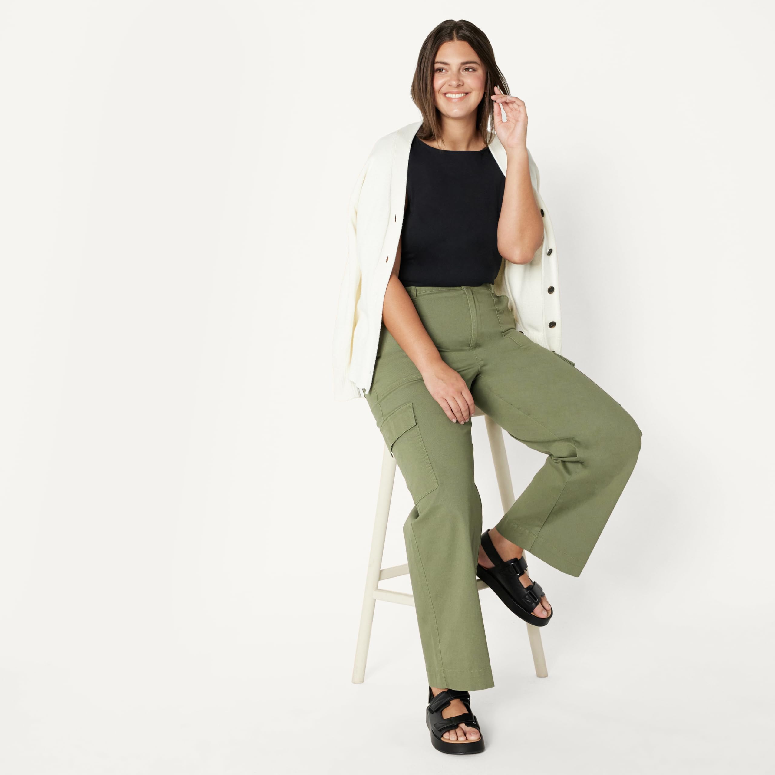 Amazon Essentials Donna Pantaloni Cargo Lunghi a Vita Alta e Gamba Larga, Cachi, vestibilità Rilassata