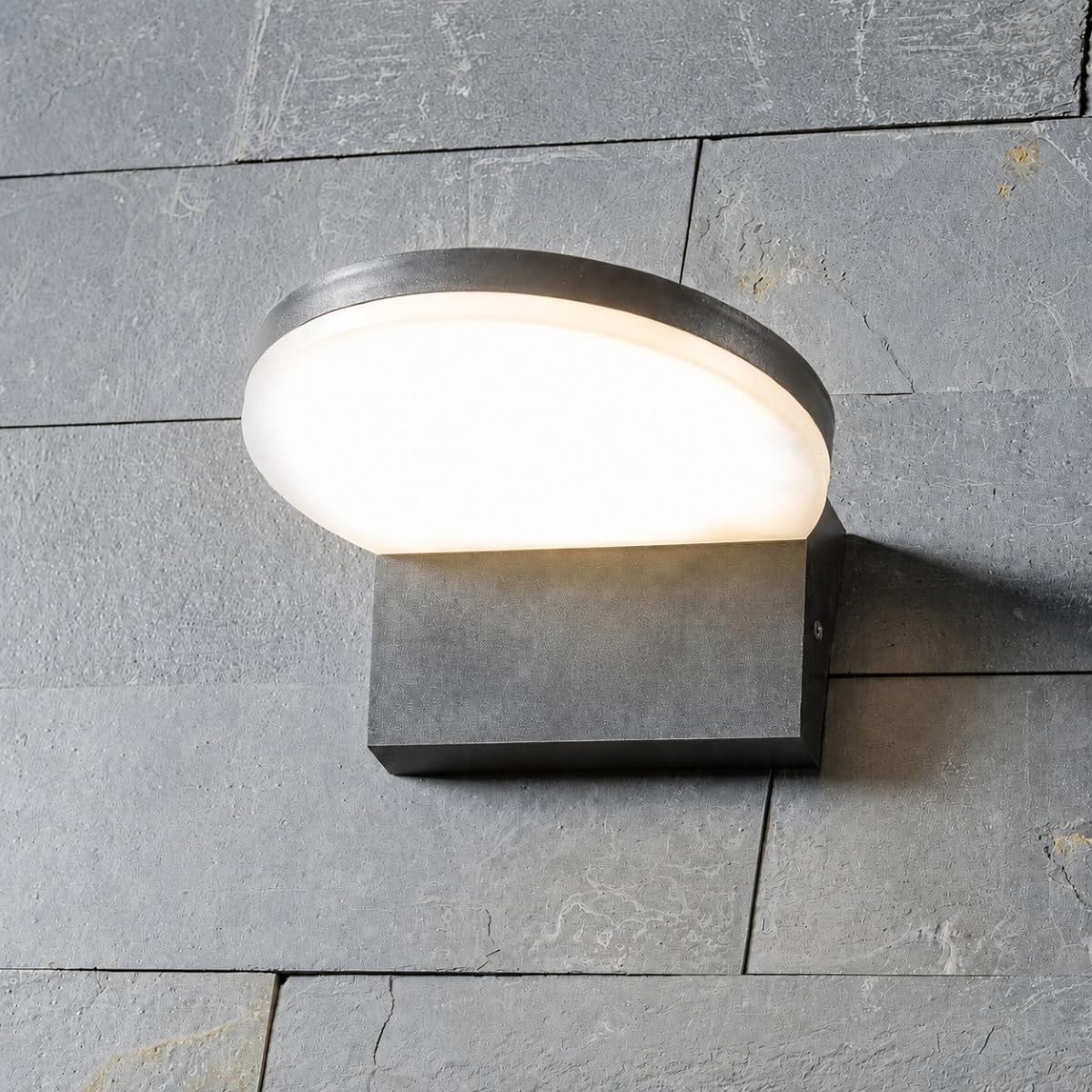 CGC Lighting Outdoor Outside Security Mains Power Wall Light Black Curved LED 4000k Natural White Integrated LED IP65 (Round Black)
