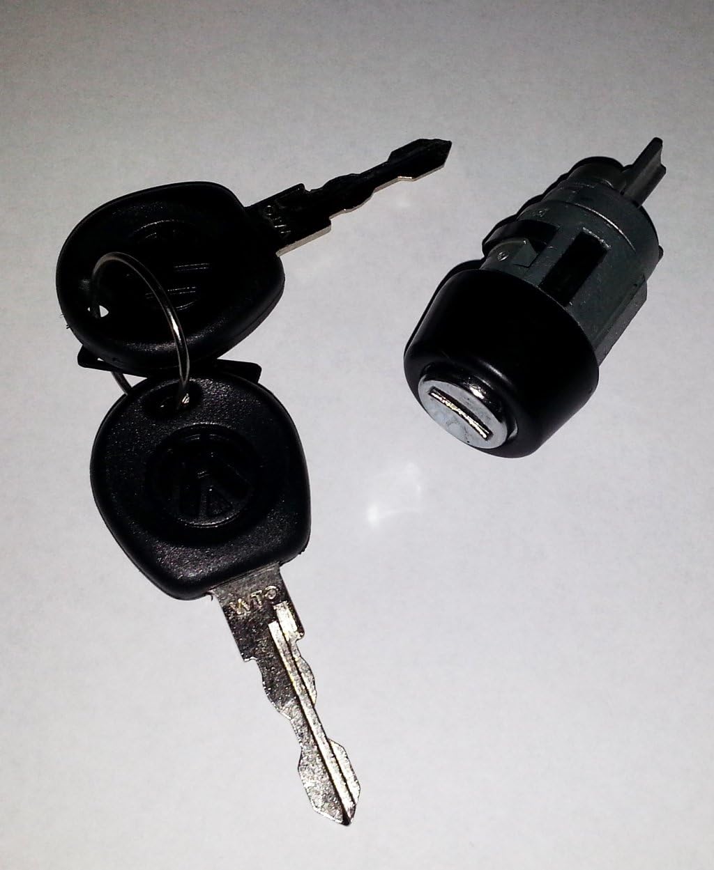 Volkswagen Ignition Lock Asm - 357-905-855B
