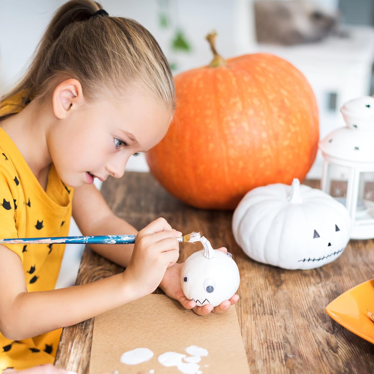 COCOBOO 18pcs White Pumpkins Artificial Pumpkins Set Fall Decor Assorted Fake Pumpkin for Harvest Halloween Party Thanksgiving Home Decoration