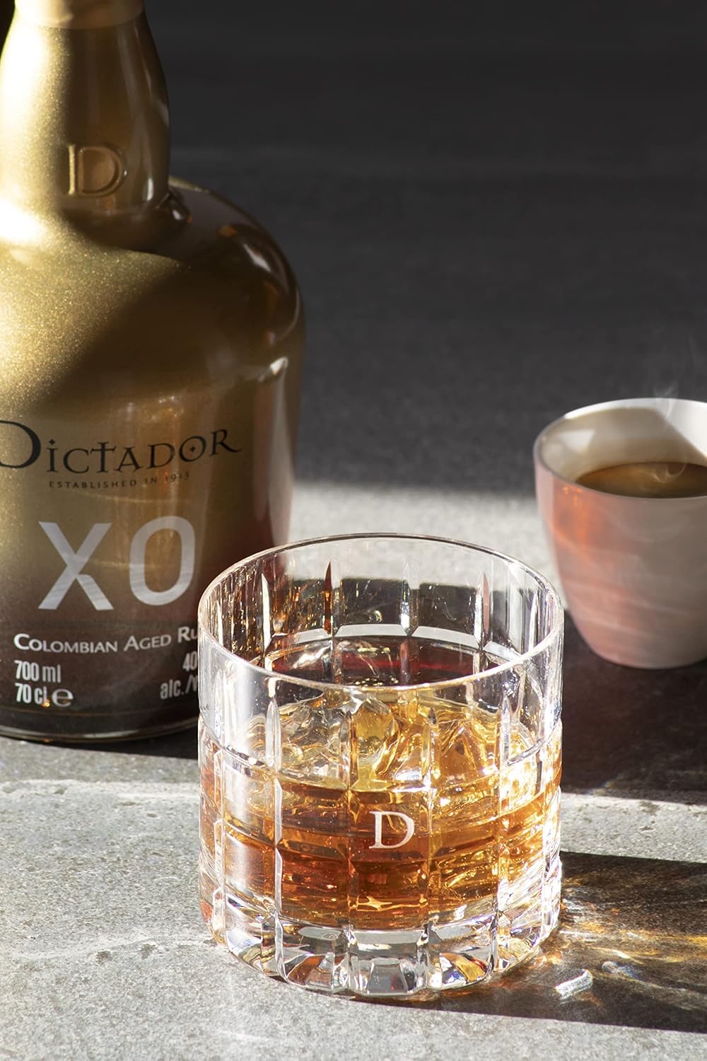 飲料・酒 G522 ディクタドール パーペチュアル XO 40度 700ml