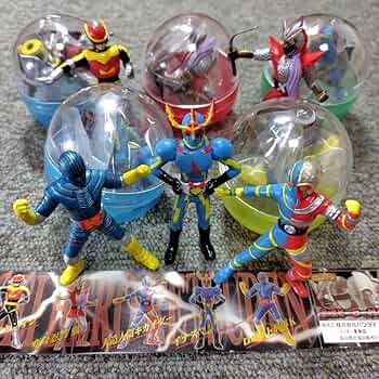 仮面ライダーHGガシャポンシリーズを２種、東映ヒーロー列伝ガチャガチャまとめ売り 71neRxWcPKL._UF350,350_QL50_.jpg
