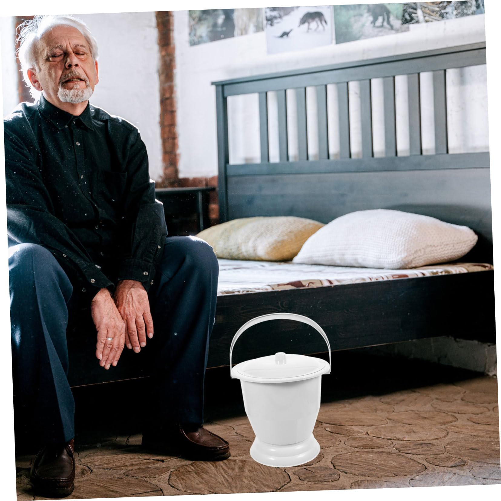 Orinal Portátil Redondo de Plástico para Adultos Mayores y Discapacitados