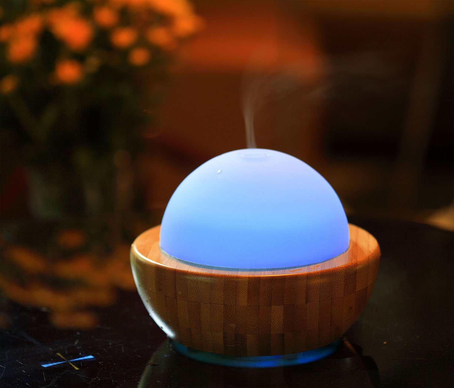 PAJOMA 44389 Aroma Diffuser Alzir, Glas und Bambus, mit LED Farbwechel , Höhe 13 cm