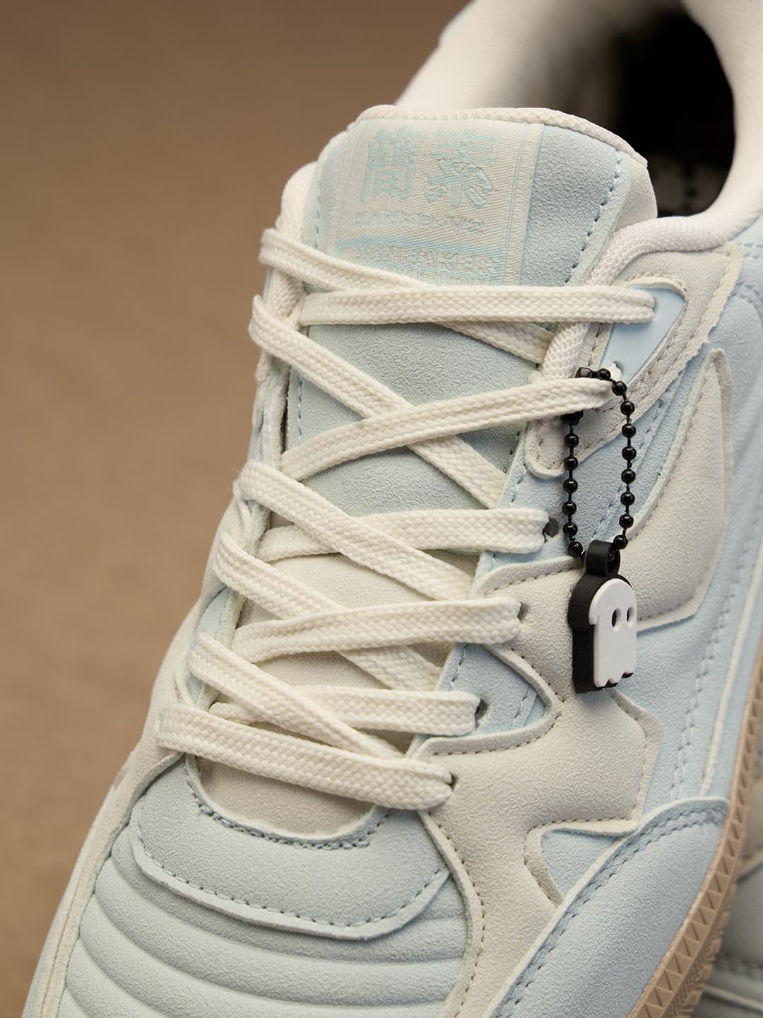 The Souled Store Kanso V2: sneakers basse smeraldo da donna e ragazza | Scarpe da ginnastica retrò verde e bianco sporco con pelle scamosciata di alta qualità, suola in gomma resistente e supporto