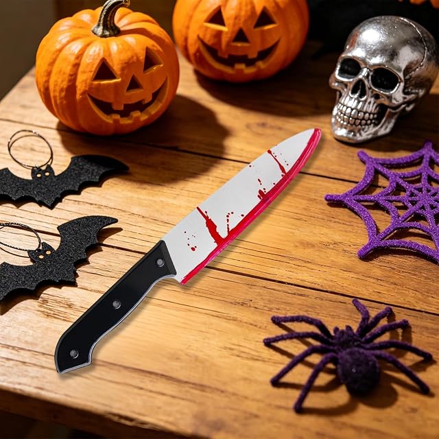 Foto 5 de 6 de Cuchillo Falso con Sangre de Plástico para Halloween, Daga Plateada de Broma y Accesorio de Disfraz
