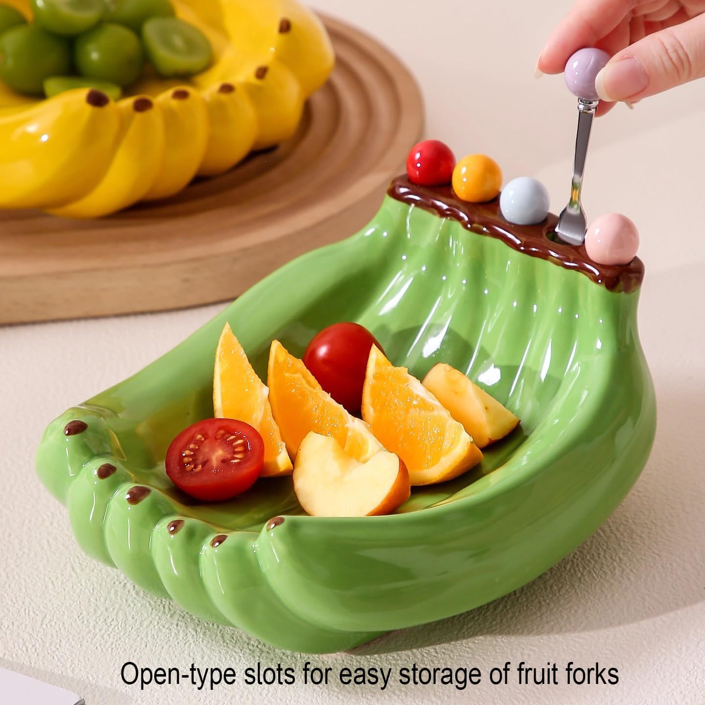 Ceramic Decorative Bowl,Banana-Shaped Fruit Bowl with 5 Stainless Steel Forks,Creative Ceramic Serving Dish for Fruits,Snacks,Salad & Desserts,Coffee Table & Wedding Centerpiece Decoration (Yellow)
