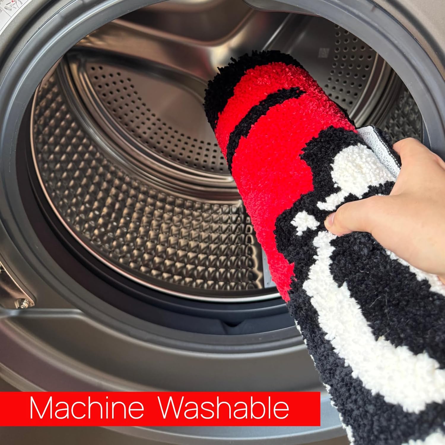 Halloween Bathroom Rug - Spooky Skull Door Mat Gothic Room Decor, Super Soft Fluffy Cloud-Like Cool Rugs for Bedroom, Bathroom, Kitchen, Porch, Halloween Decor, 32”x 18”