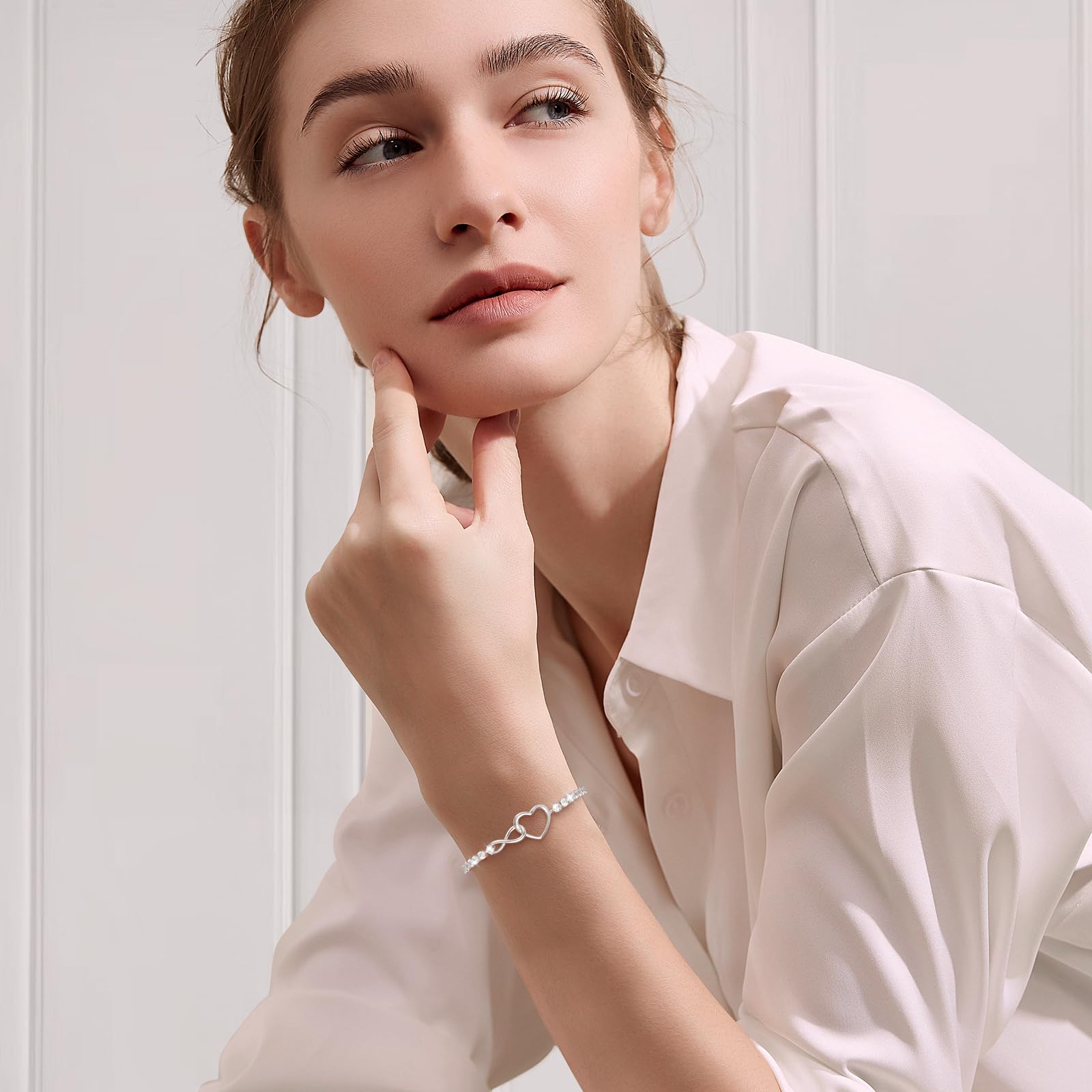 J.Fée Regalo Donna Regalo per Lei, Bracciale Donna Argento 925 con Infinito Cuore Bracciale Argento Regolabile Bracciali Argento Bracciali Donna Regalo per Mamma Amica Ragazza Donna
