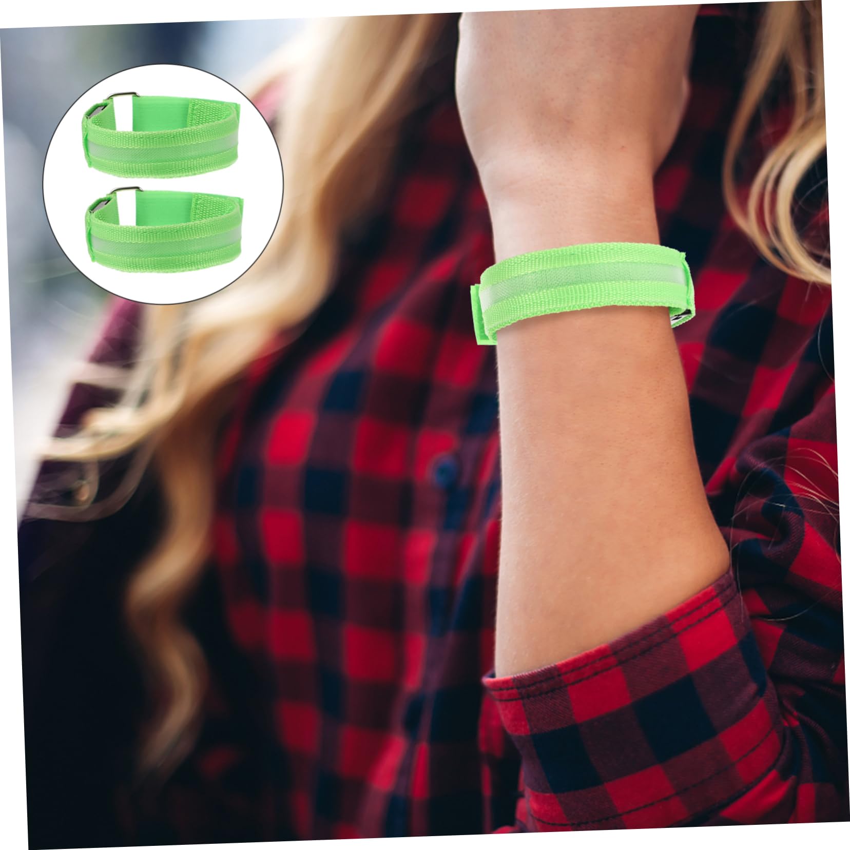 BESTonZON 2 Set Bracciali LED Luminosi per Corsa Notturna Fasce Ricaricabili Riflettenti per Sport Accessori Sicurezza per Jogging 2 Pezzi * 2