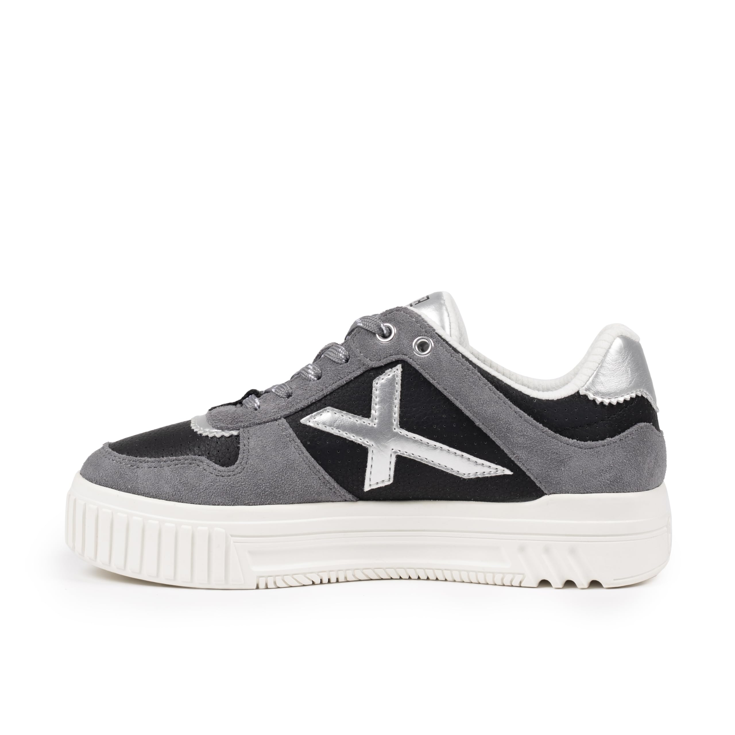 Munich Men's Mina 13 Sneaker, Black/White, 9 UK