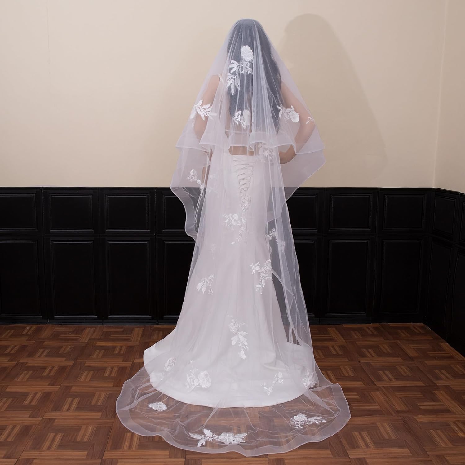 Horsehair Bridal Veil Lace Flower Wedding Veil with Metal Comb,2 Tier Ribbon Edge Long Veil for Bride