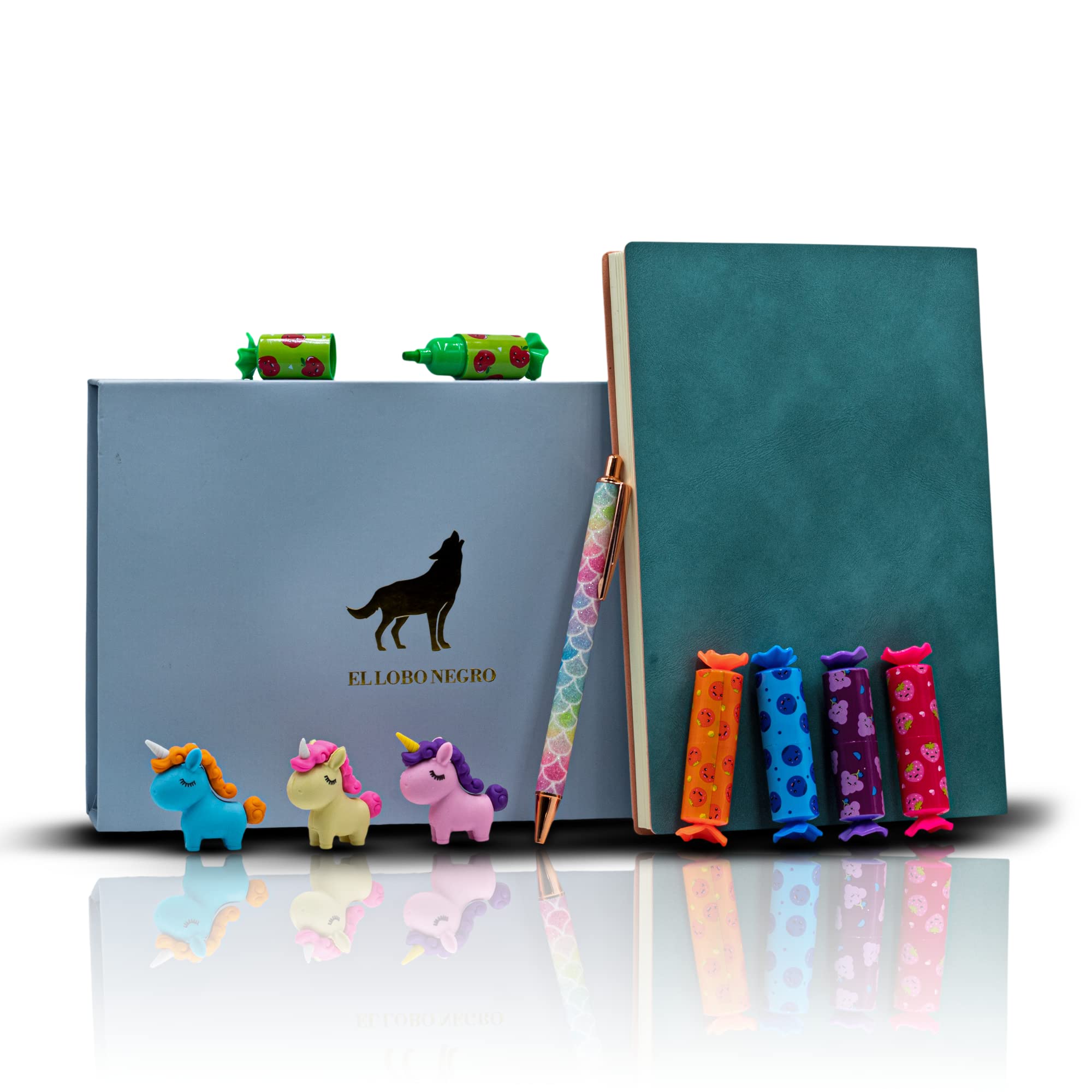 El Lobo Negro, 5 Subrayadores de Colores, 3 Gomas de Borrar Unicornio, 1 Bolígrafo, 1 Libreta A5, 1 Caja Magnética